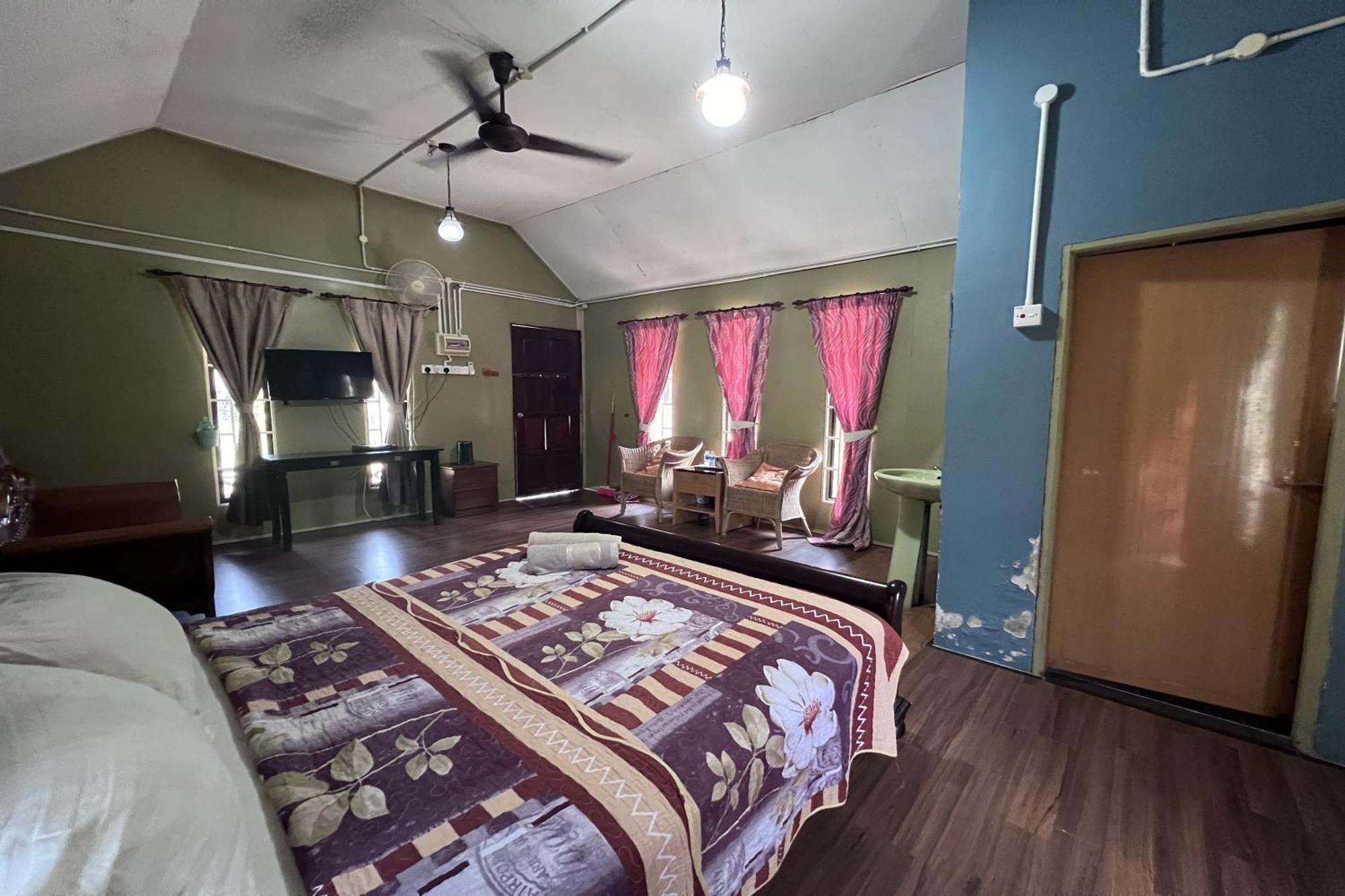 Nurbayu Chalet, Kemaman กวนตัน ภายนอก รูปภาพ